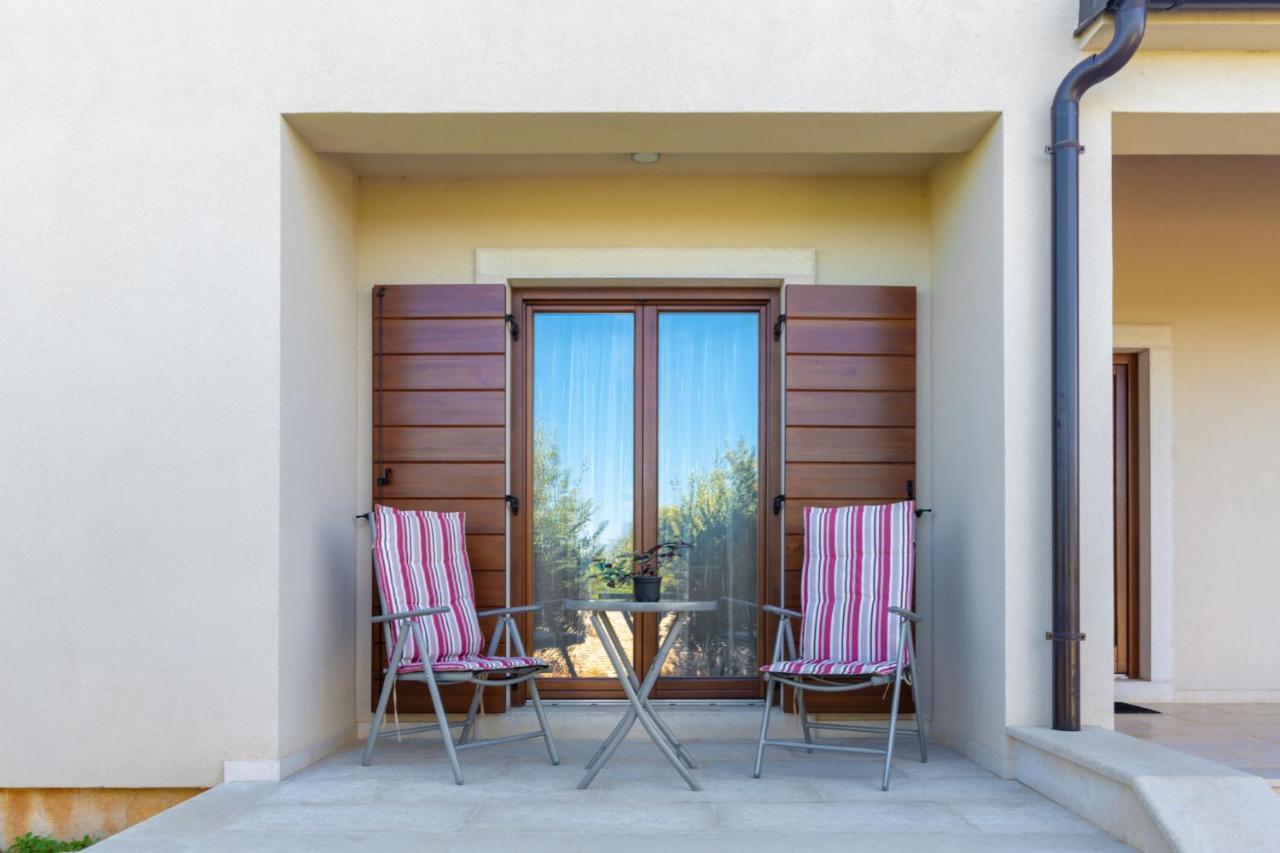 Villa Vignola Kavran 外观 照片